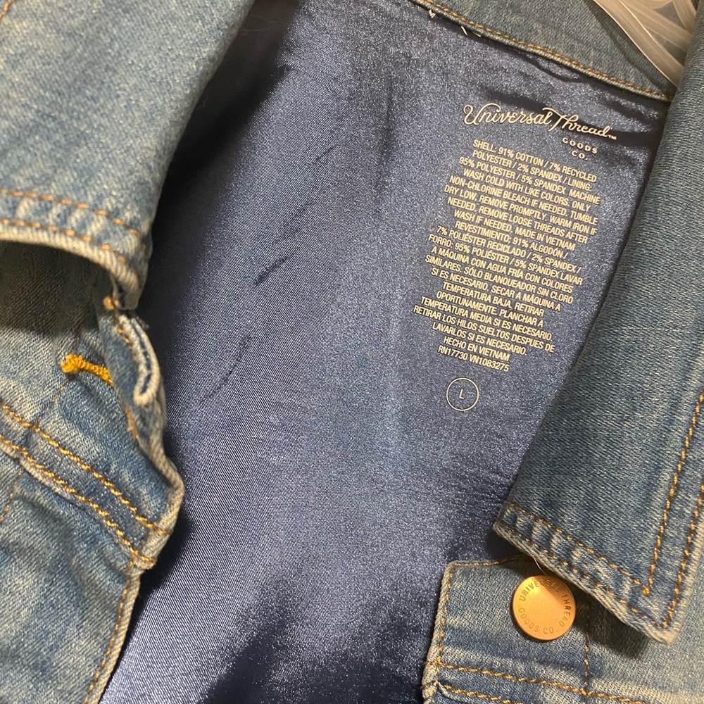 Universal Thread Jean jacket - Picture 7 of 7